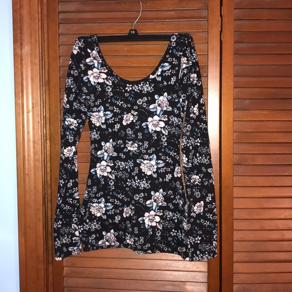 PacSun Tops - Floral top PacSun Tops - Floral top